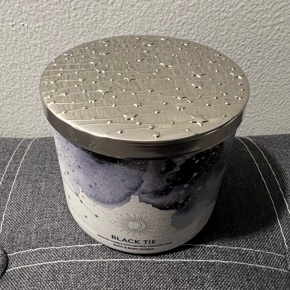 Bath & Body Works Other Bath And Body Works White Barn Black Tie 3 Wick Candle Poshmark